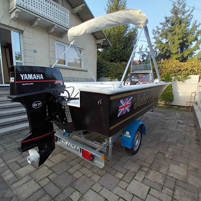 Barca , motor , peridoc inmatriculate