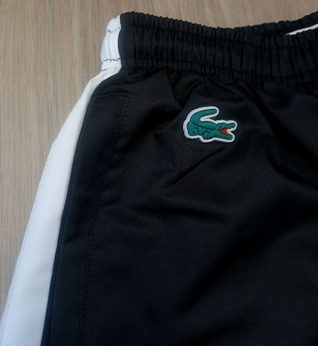 Мъжки спортни екипи Lacoste