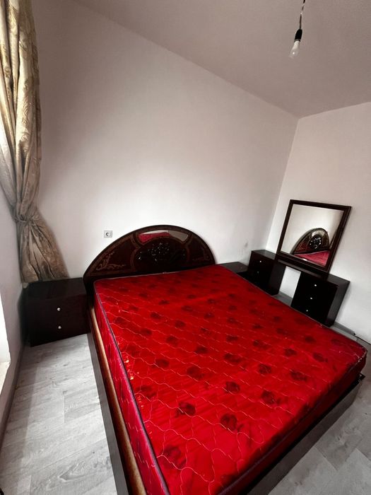 Спальный гарнитур сатылады