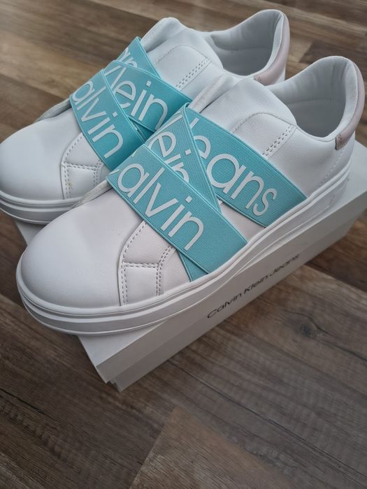 Calvin Klein нови 37 и 38 - Pepe, Guess, Hilfiger, Boss,Pinko,Nike