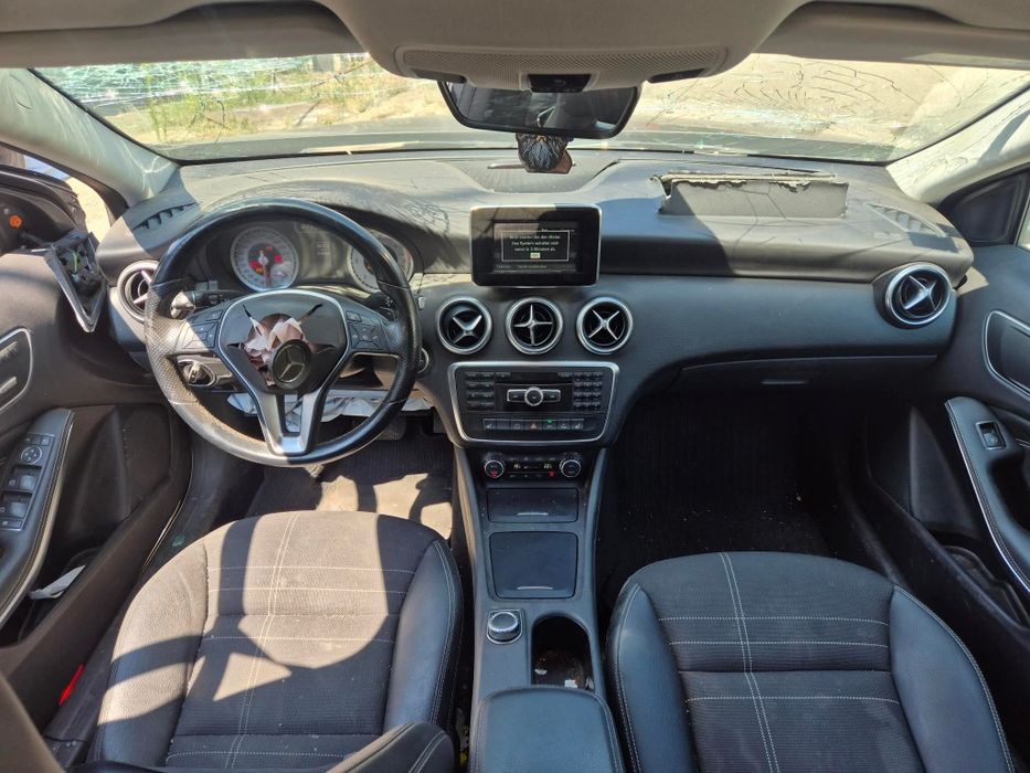 Mercedes W176 A200d 136кс OM651 Distronic ксенон автоматик НА ЧАСТИ!