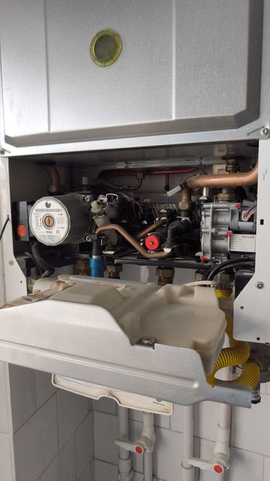 Centrala termica Saunier Duval Themafast 30 kw