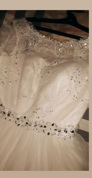 Продам свадебное платье