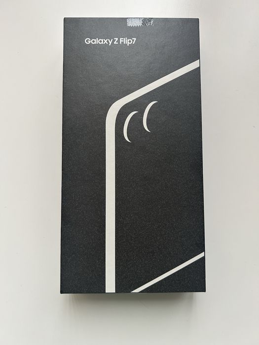 Samsung Galaxy Z Flip 7 с гаранция 21 месеца
