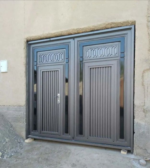 Temir darvoza va eshiklar