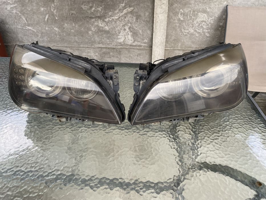 Far  St/Dr Dynamic xenon BMW seria 7 F01 F02  Pret 2500 lei bucata