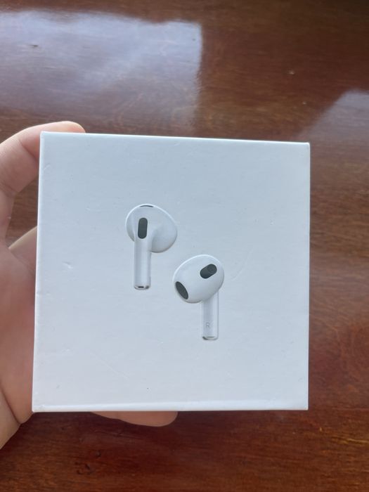 Apple Airpods 3.