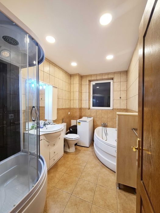 Inchiriez apartament Zorilor 4 camere 90mp 2 bai garaj mobilat utilat