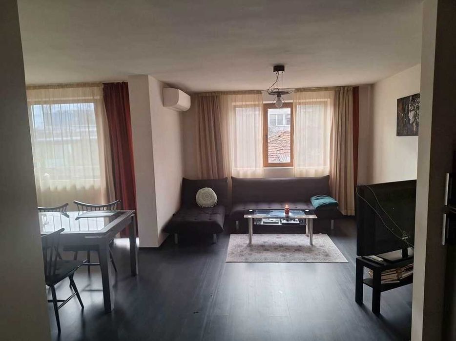 Тристаен ап. под наем в кв. Хладилника