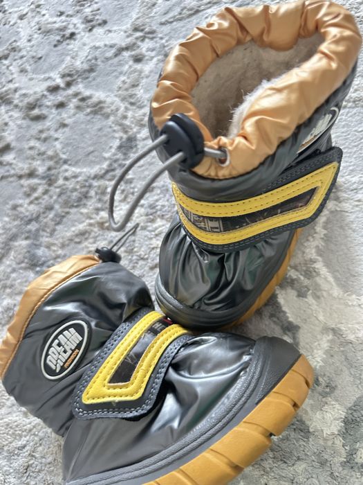 Продам куртку в хорошем состоянии