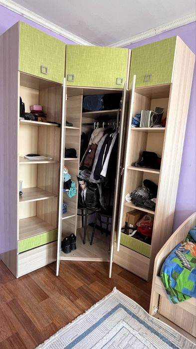 Продам детскую мебель