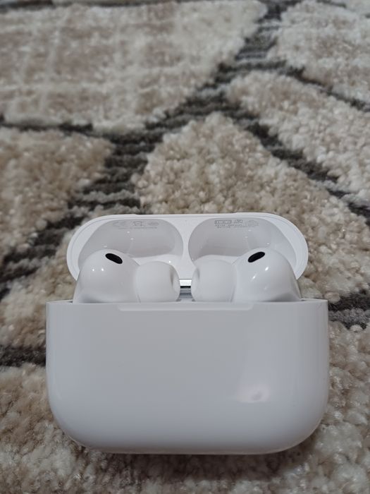 Casti Airpods Pro 3