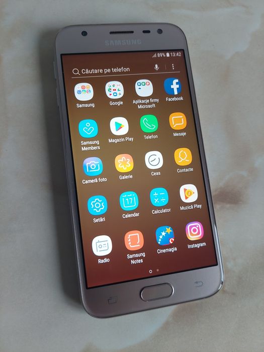 Vând Samsung Galaxy J3 2017 Gold /codat VodafoneRO /perfect funcțional