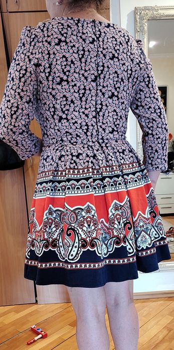 Vând rochie mărimea 42