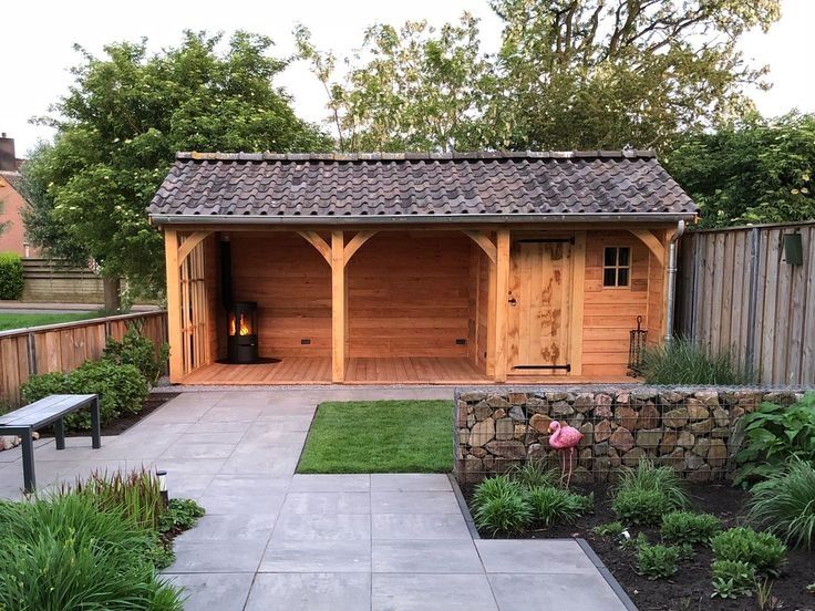 Vindem foișoare și terase la gata