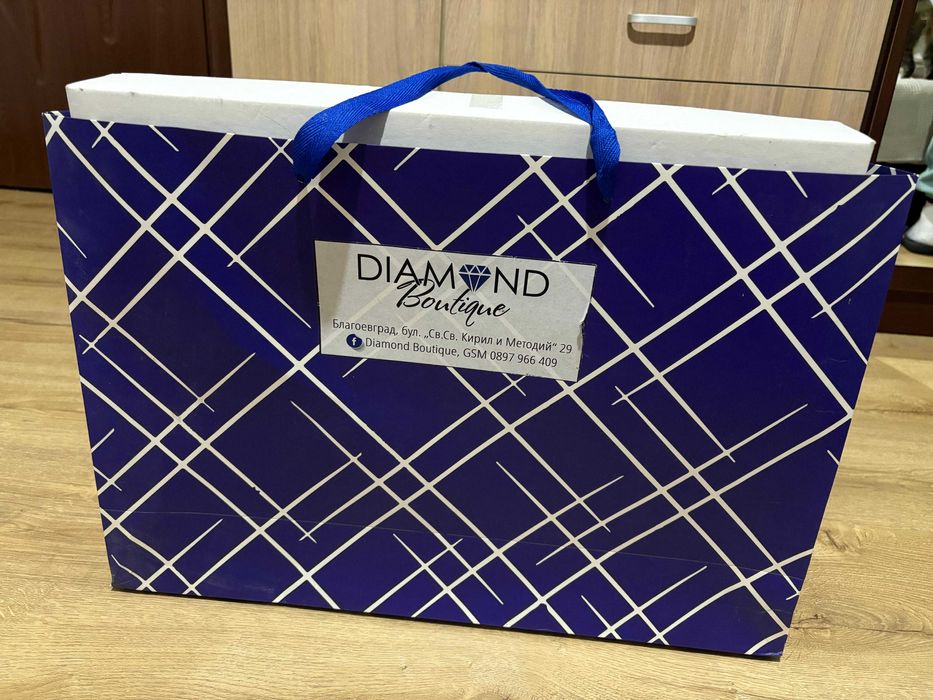 Подарявам приказна бална рокля!