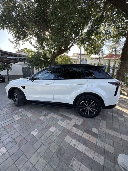 Nissan venucia idyal sastayanya