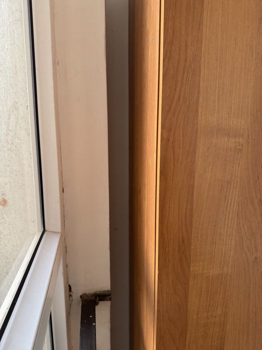 Продам шкаф двухдверный