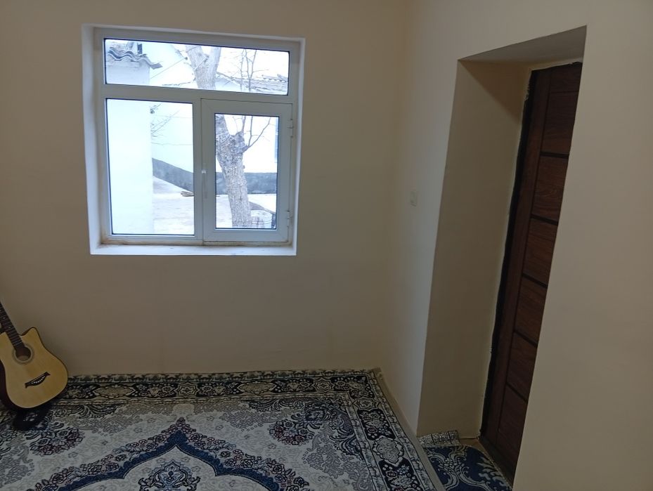 7 hona uy 23 sotix erli hovli sotiladi