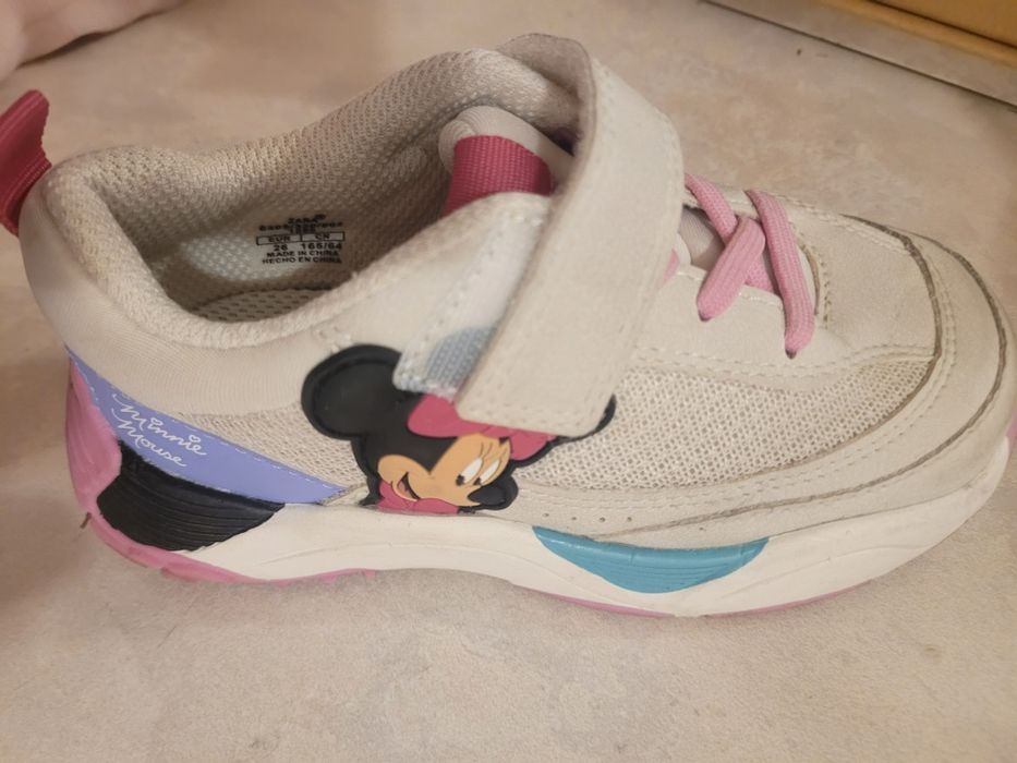 Adidasi sport copii marca Minnie 25