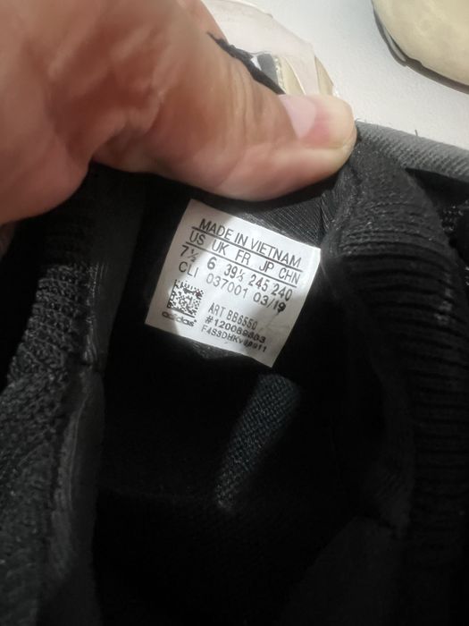 Кроссовки Adidas оригинал