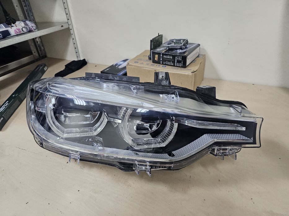 Десен фар BMW F30 Adaptive LED desen far бмв ф30 адаптив лед