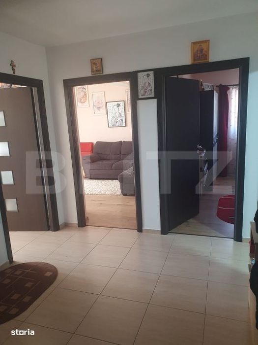 Apartament 3 camere, decomandat, loc de parcare + boxa - Valea Adanca