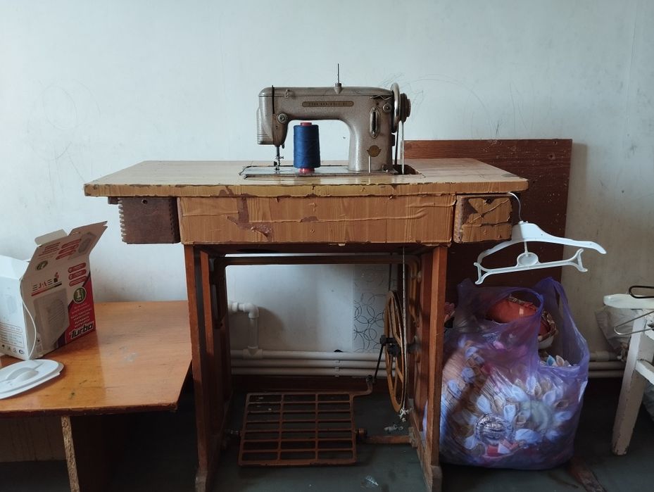 Подольск Tikuv mashinasi