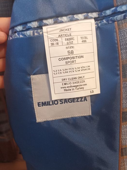 Срочно продам новый пиджак