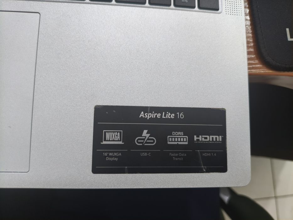Srochnoo sotiladi Acer aspire 16!!!