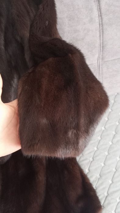 Продам норковую шубу