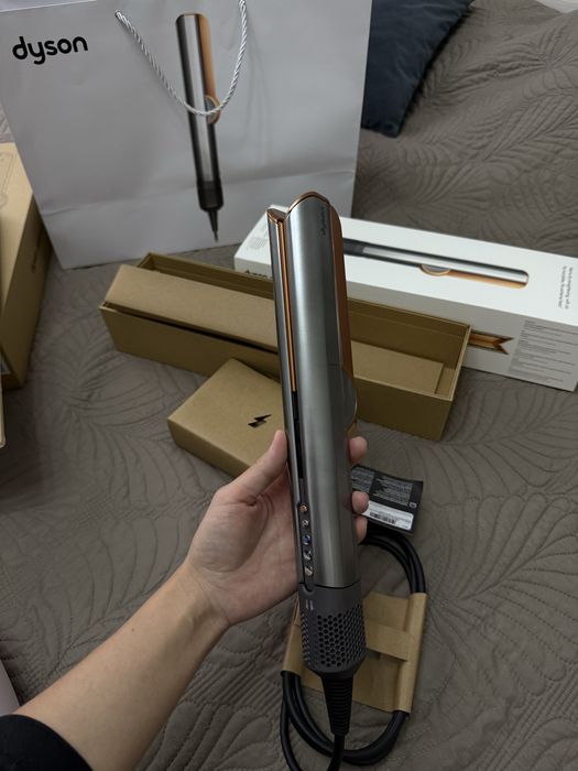 Dyson фен  утюжок