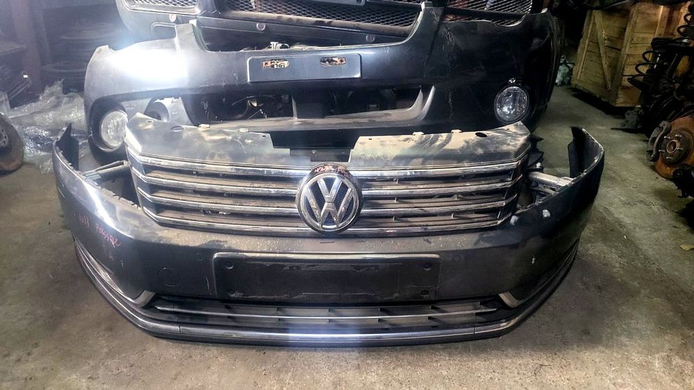 Передний бампер Volkswagen Passat B7