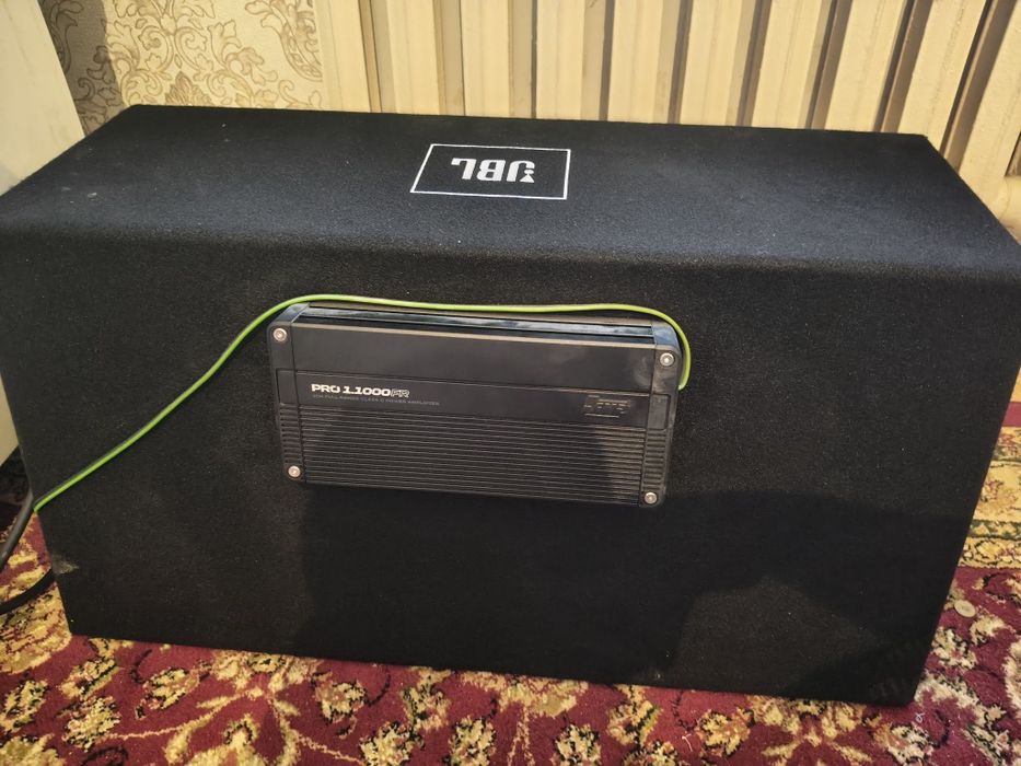 Продам сабвуфер усилителем Jbl Stage  1220