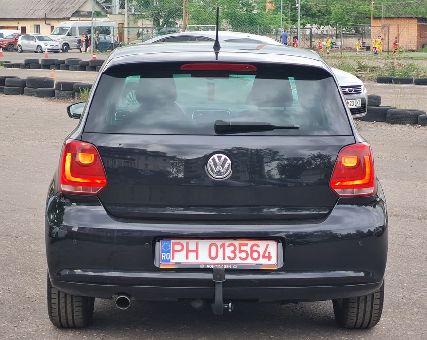 VW Polo TEAM ~ 2012 ~ 1.6 TDI - 90 CP ~ Euro5 ~ Navi , Klimă , Senzori , Jante ~ Import Germania