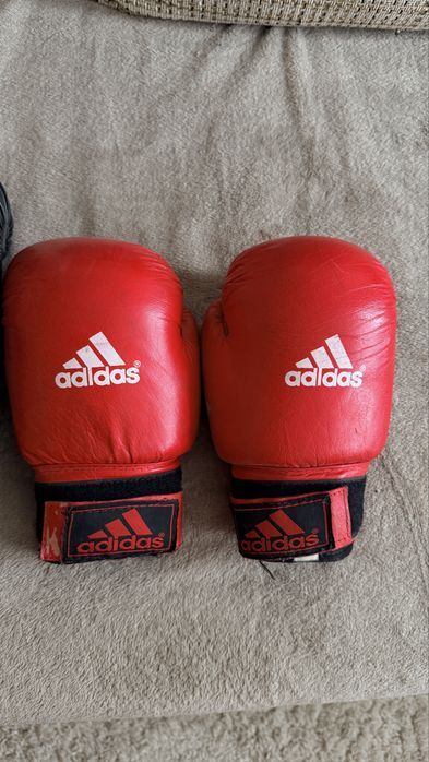 Боксерские перчатки adidas, комплект