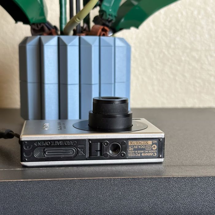 Цифровая мыльница Canon, фотоаппарат