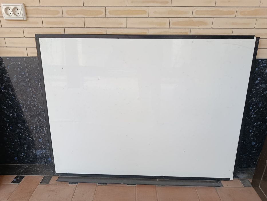 Магнитли ва маркервий доска