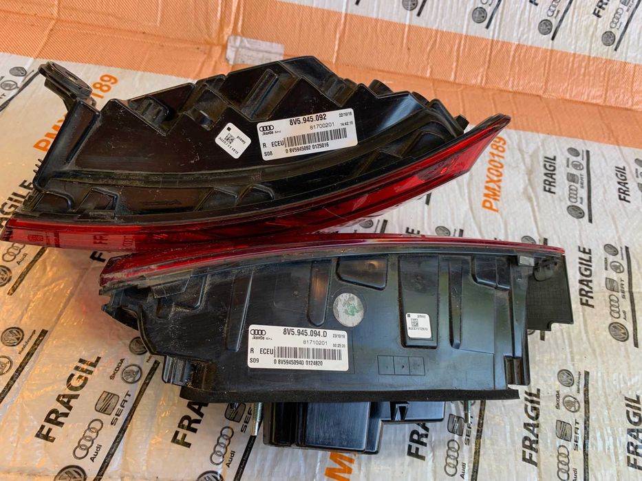 Stop dr AUDI A3 8V5 SEDAN LED 2016 COD 8V5945092, 8V5945094D