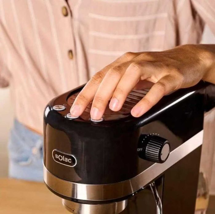 Машина за еспресо Solac Taste Slim Black CE4510