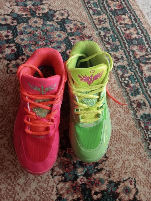 Продам Кросовки.