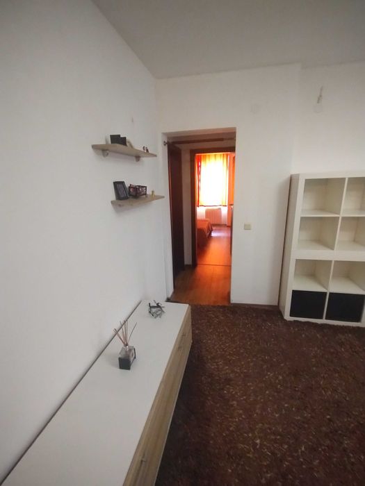 Дава се под наем Тристаен апартамент в София, Банишора - 120 кв.м за 765 € - Снимка #8