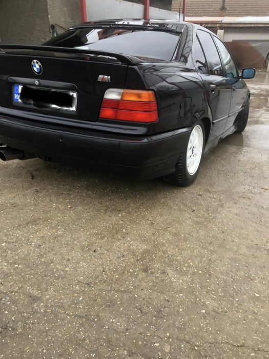 Bmw seria 3  (e36) 316i  pisicuta