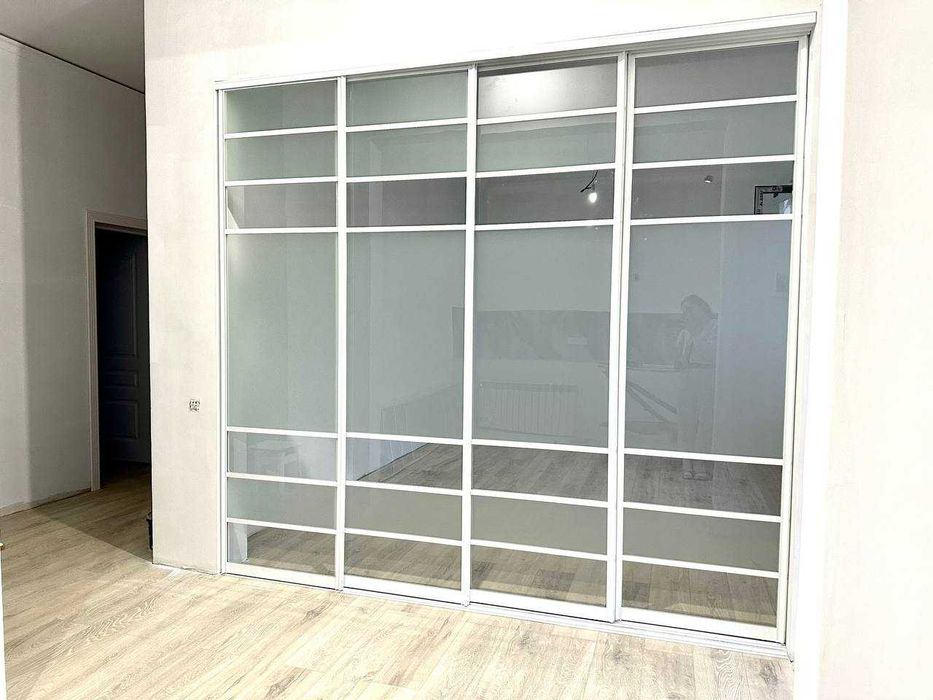 Душ кабины и лофт перегородки