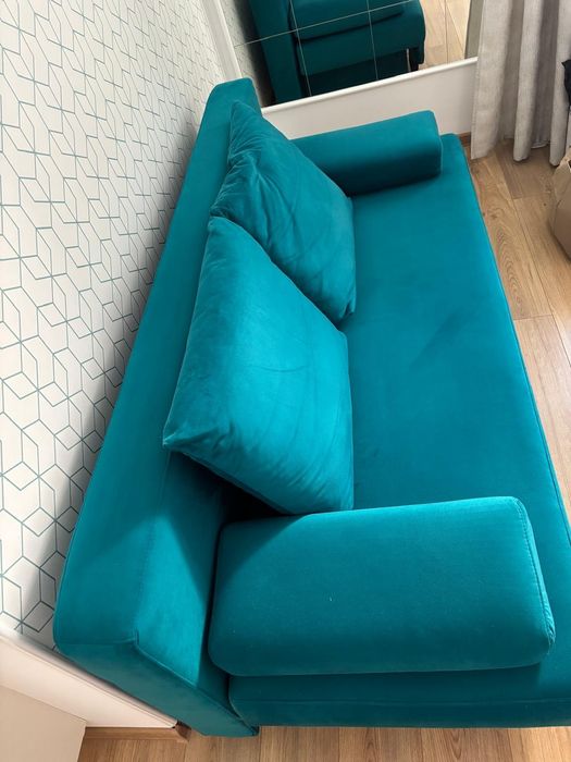 Vand Set Canapea extensibila + Taburet