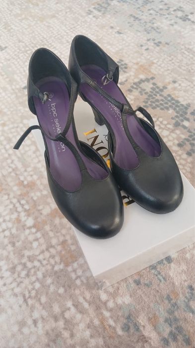 Женские туфли каблуки