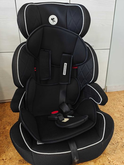 Седалка за кола 9-36 кг