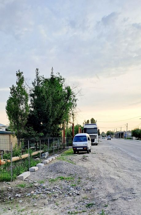 Ер сотилади фуд ситига 2км