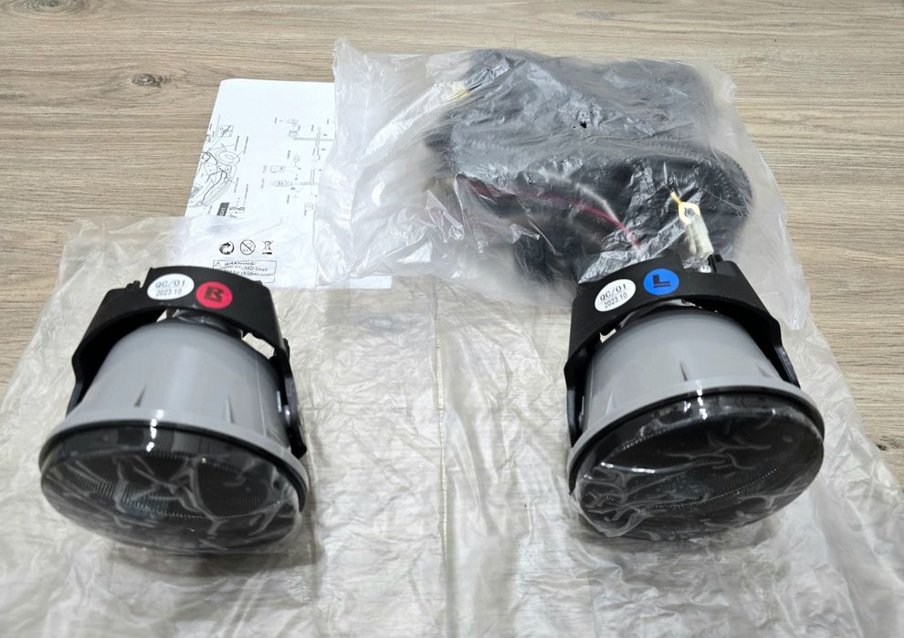 Противотуманки (smoked) Chrysler 300C