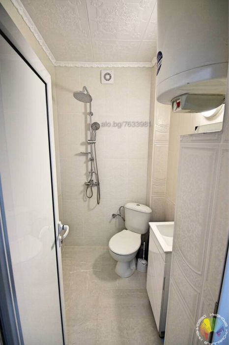 Дава се под наем Двустаен апартамент в Бургас, Зорница - 60 кв.м за 714 € - Снимка #4